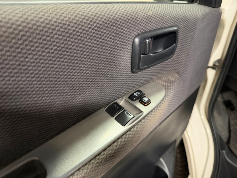 Toyota Hiace vaihtoauto