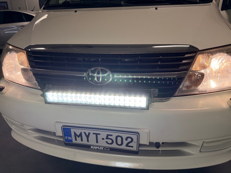 Toyota Hiace vaihtoauto