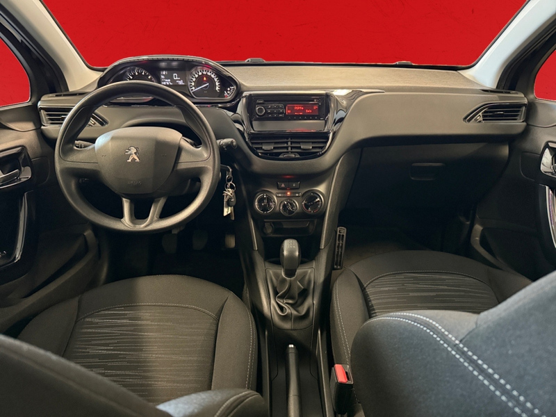 Peugeot 208 vaihtoauto