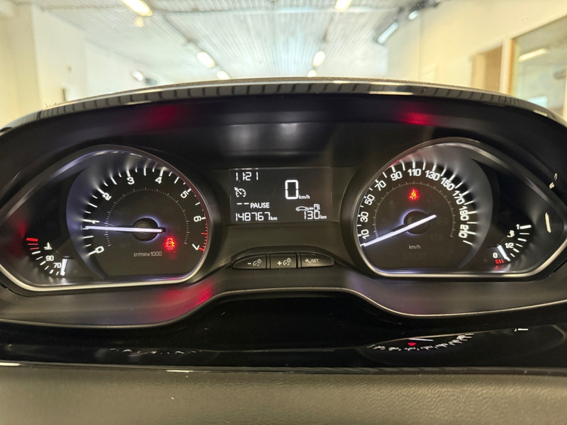 Peugeot 208 vaihtoauto