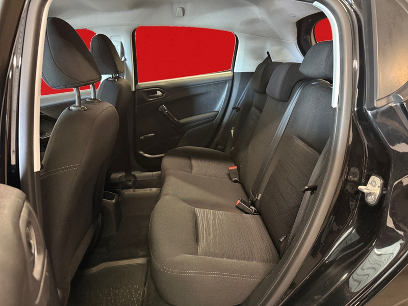 Peugeot 208 vaihtoauto