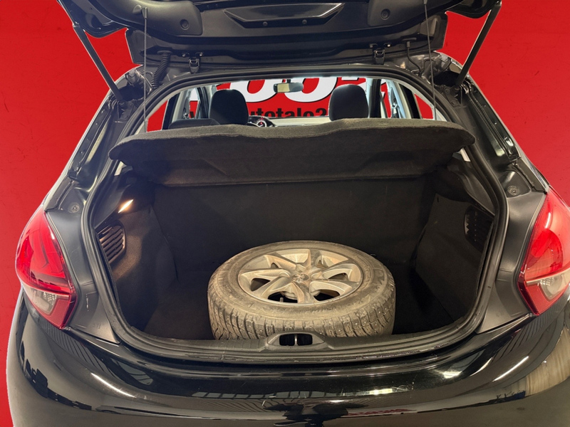 Peugeot 208 vaihtoauto