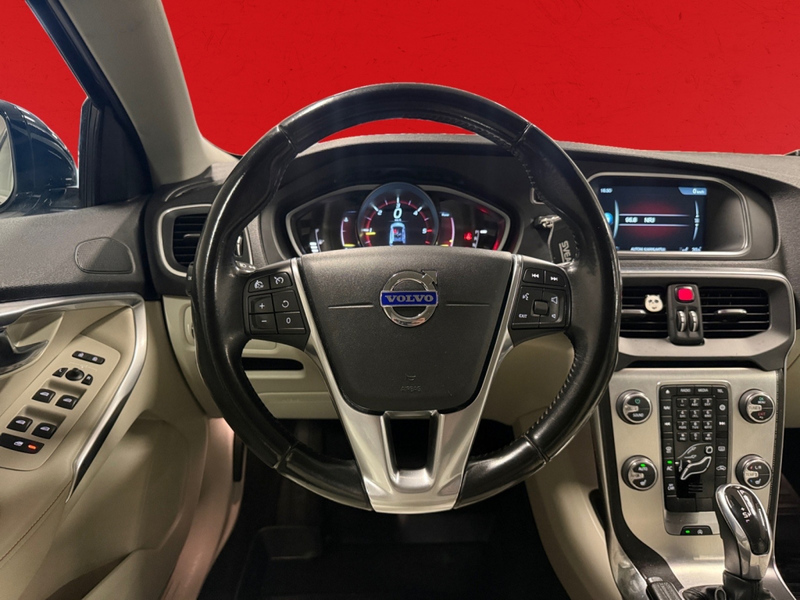 Volvo V40 Cross Country vaihtoauto