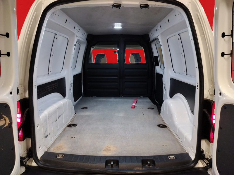 Volkswagen Caddy Maxi vaihtoauto