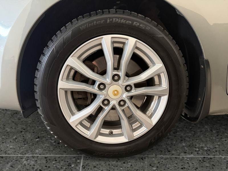 Kia Carens vaihtoauto