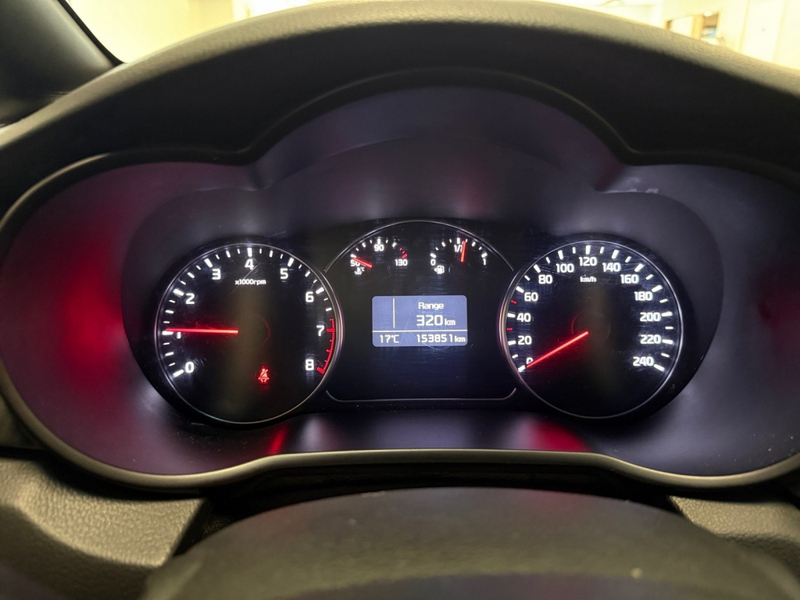 Kia Carens vaihtoauto