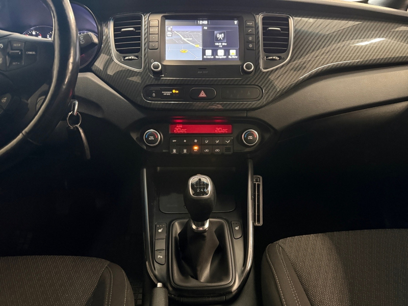 Kia Carens vaihtoauto