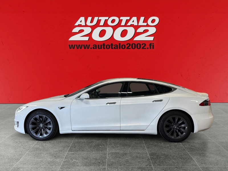 Tesla Model S vaihtoauto