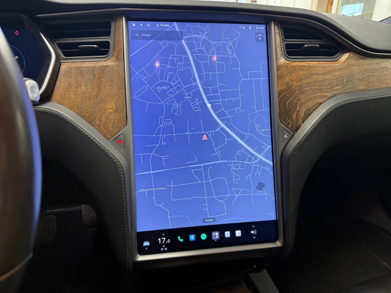 Tesla Model S vaihtoauto