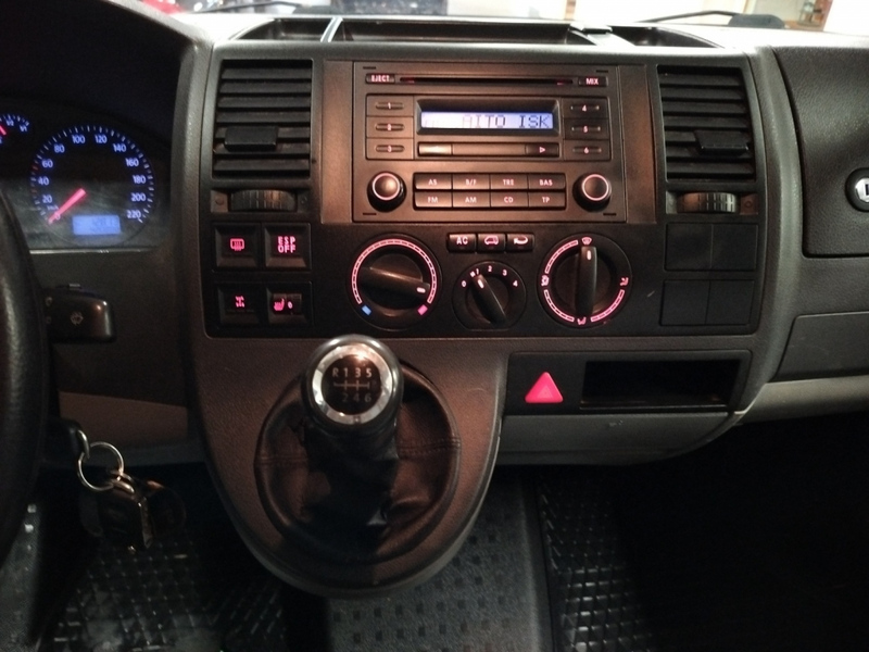 Volkswagen Caravelle vaihtoauto