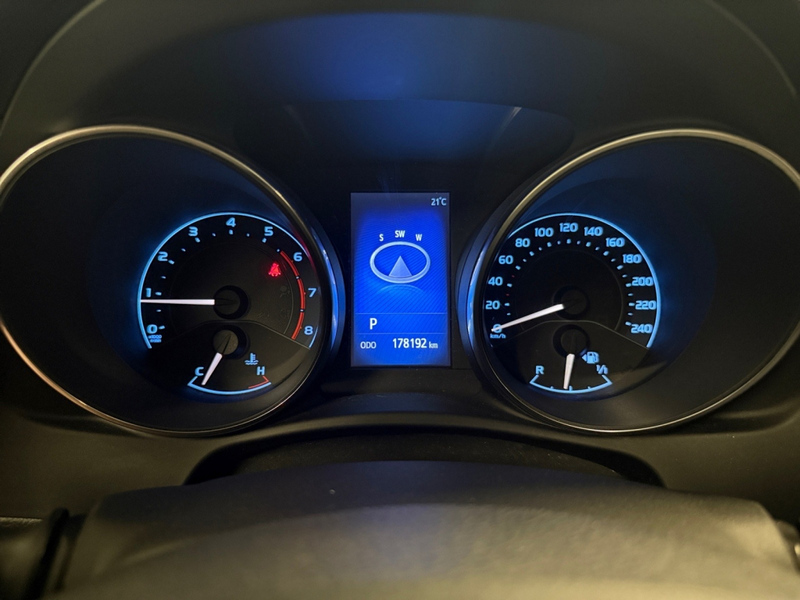 Toyota Auris vaihtoauto