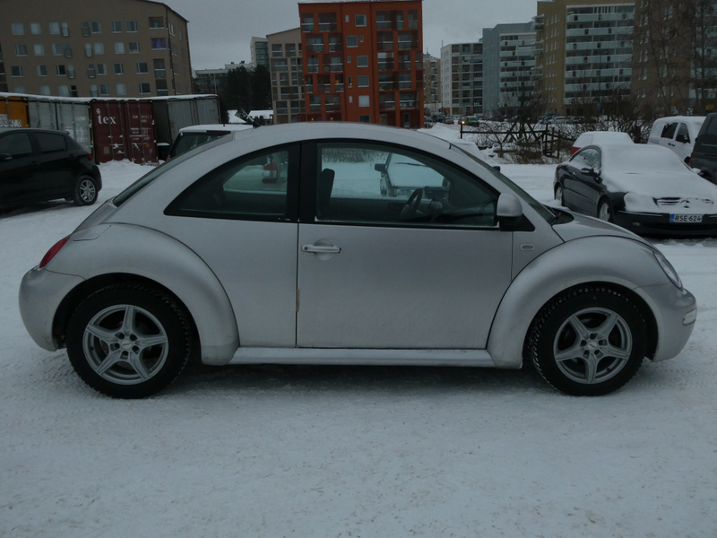 Volkswagen New Beetle vaihtoauto