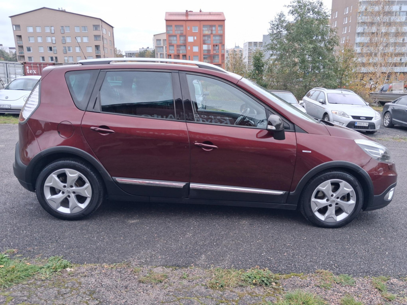 Renault Scénic vaihtoauto