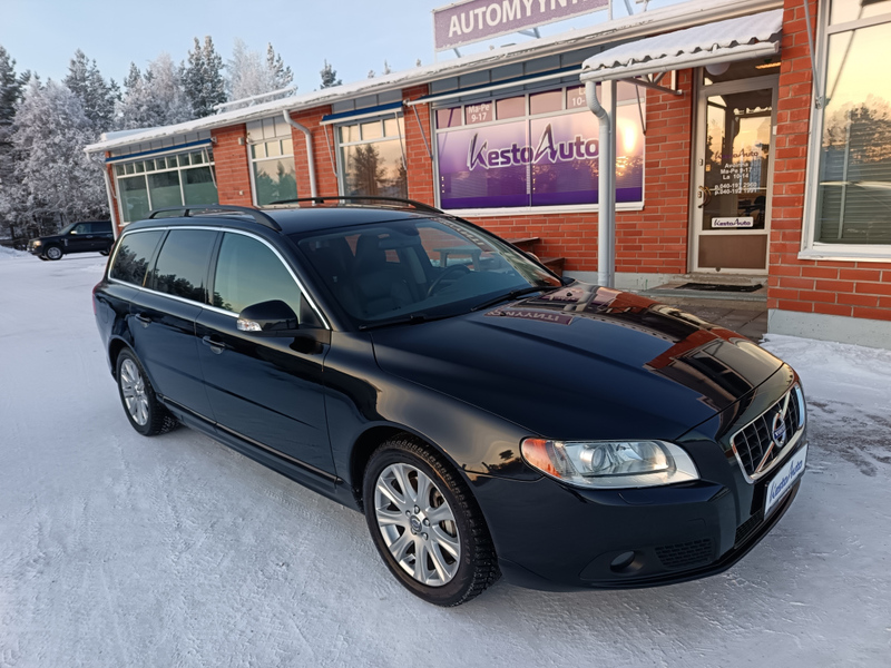 Volvo V70 vaihtoauto