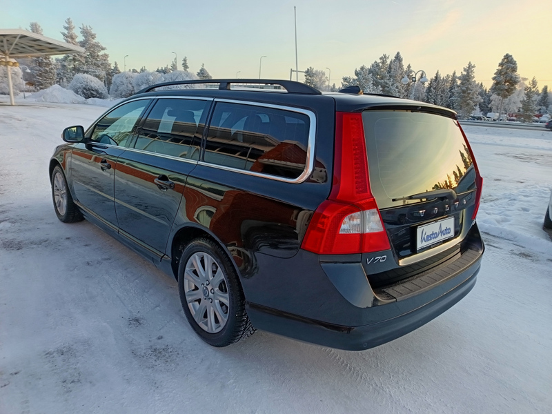 Volvo V70 vaihtoauto