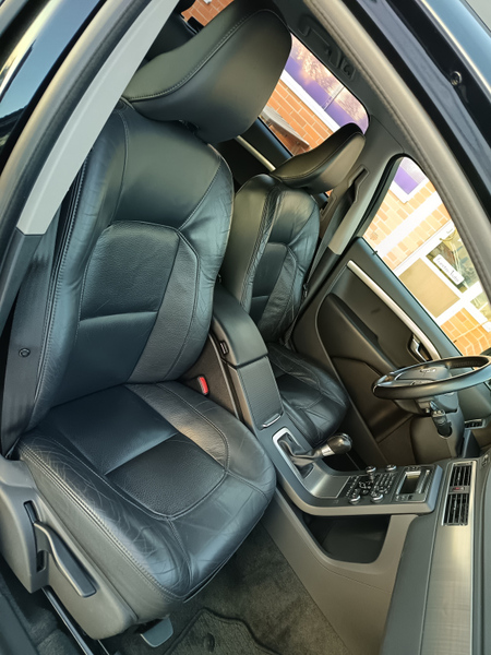 Volvo V70 vaihtoauto