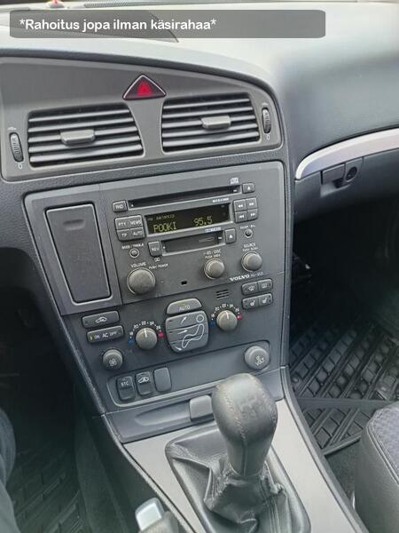 Volvo V70 vaihtoauto