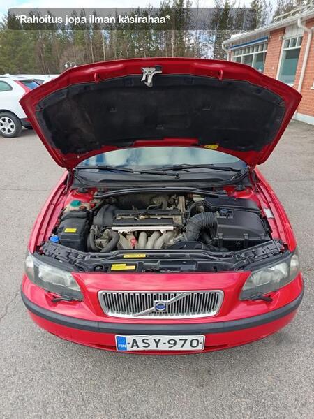Volvo V70 vaihtoauto