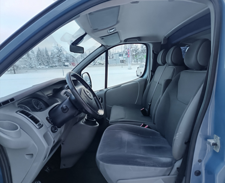 Opel Vivaro vaihtoauto