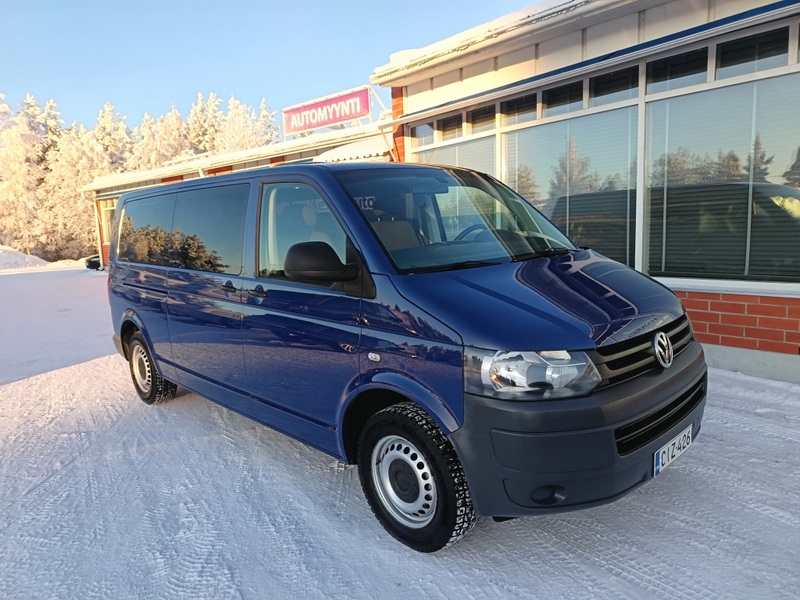 Volkswagen Caravelle vaihtoauto