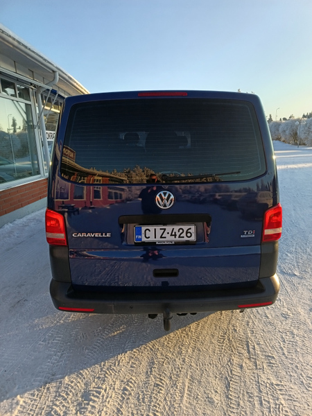 Volkswagen Caravelle vaihtoauto