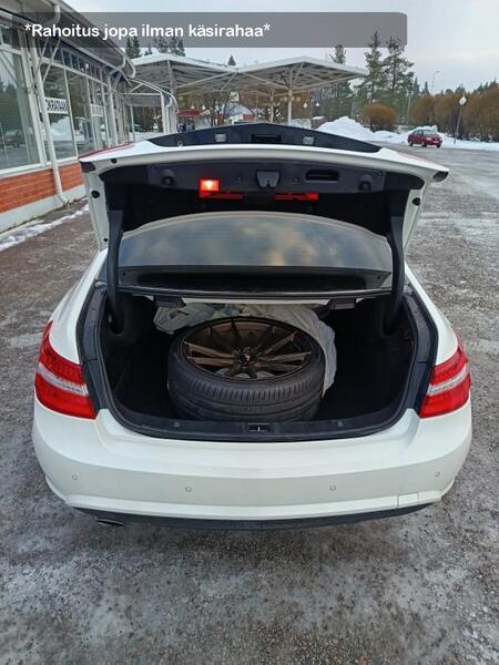 Mercedes-Benz E vaihtoauto