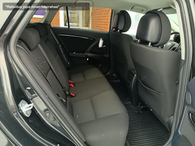 Toyota Avensis vaihtoauto