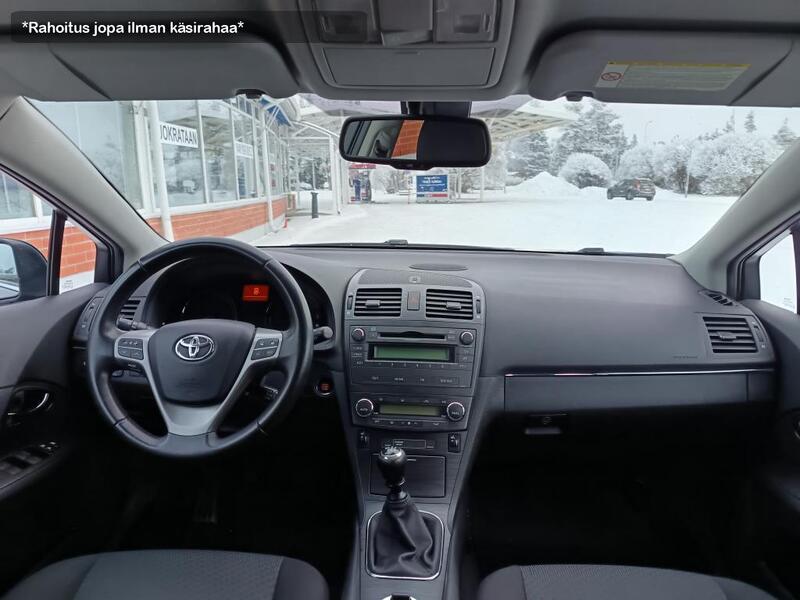 Toyota Avensis vaihtoauto