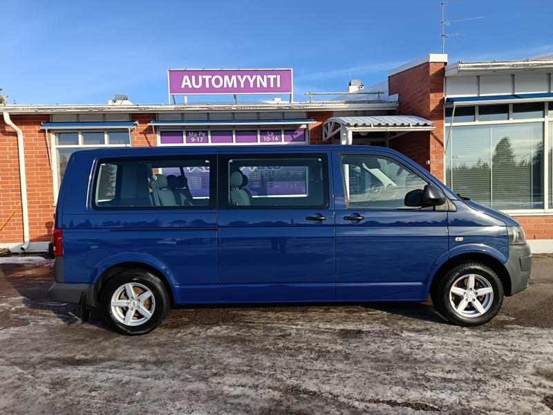 Volkswagen Caravelle vaihtoauto