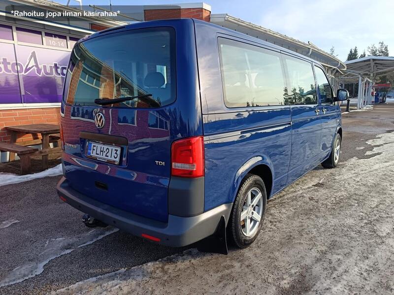 Volkswagen Caravelle vaihtoauto
