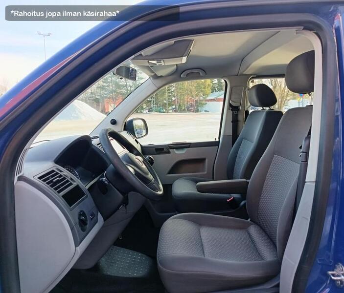 Volkswagen Caravelle vaihtoauto