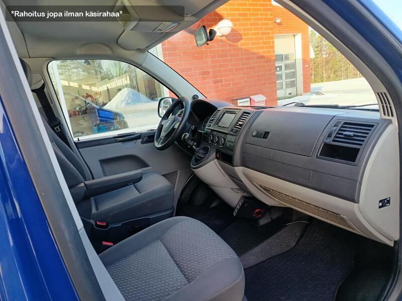 Volkswagen Caravelle vaihtoauto