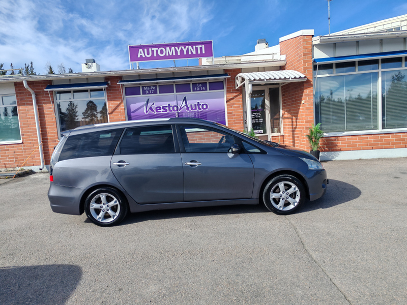 Mitsubishi Grandis vaihtoauto