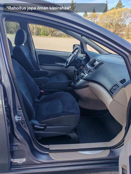 Mitsubishi Grandis vaihtoauto