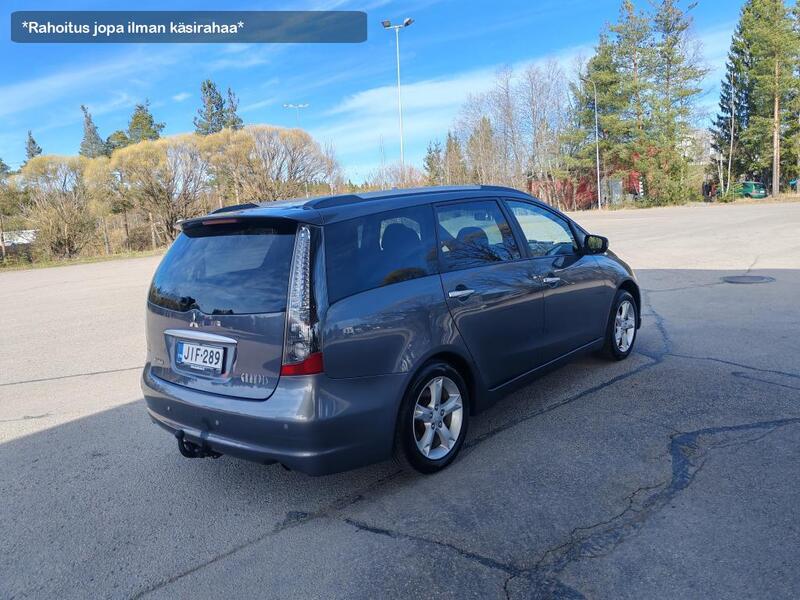 Mitsubishi Grandis vaihtoauto