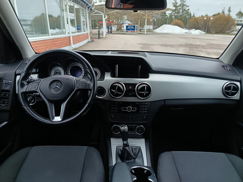 Mercedes-Benz GLK vaihtoauto