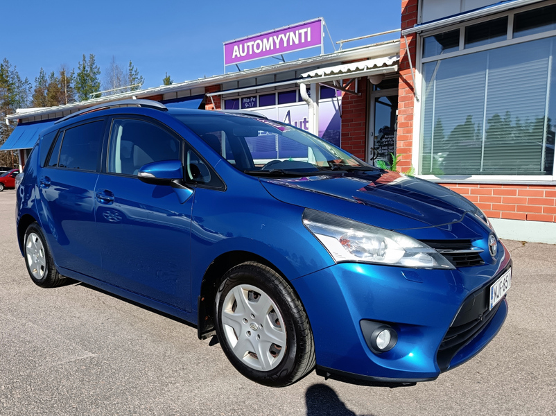 Toyota Verso vaihtoauto