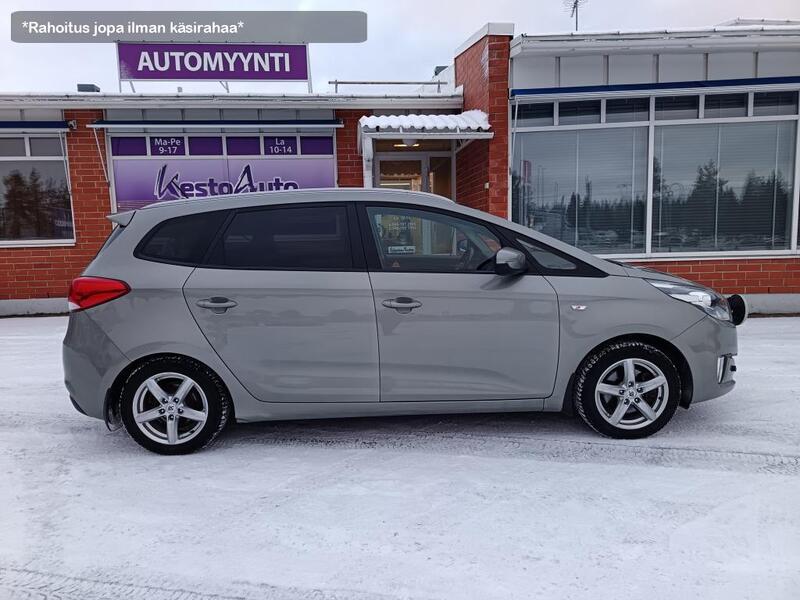 Kia Carens vaihtoauto