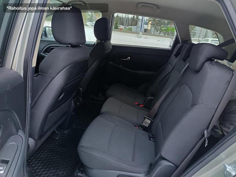 Kia Carens vaihtoauto