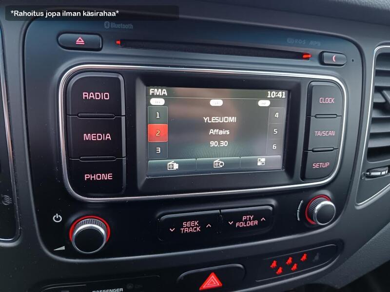 Kia Carens vaihtoauto