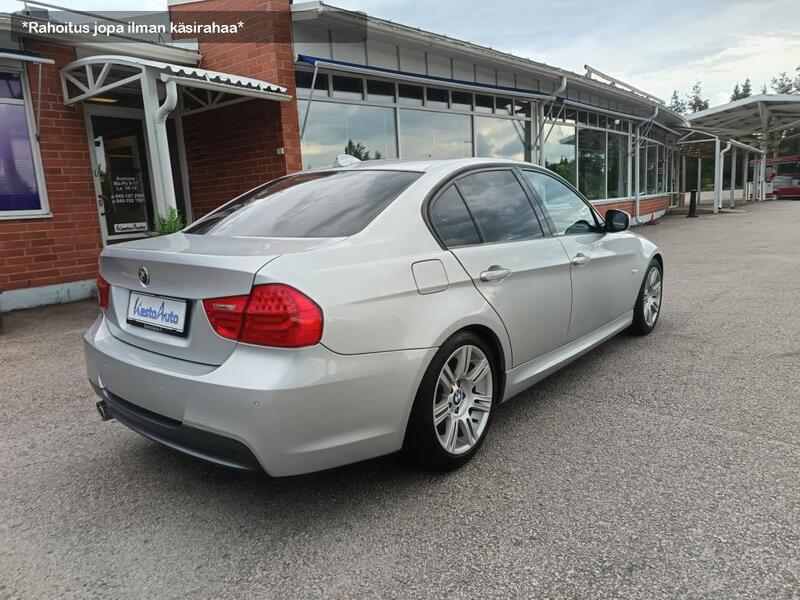 BMW 325 vaihtoauto