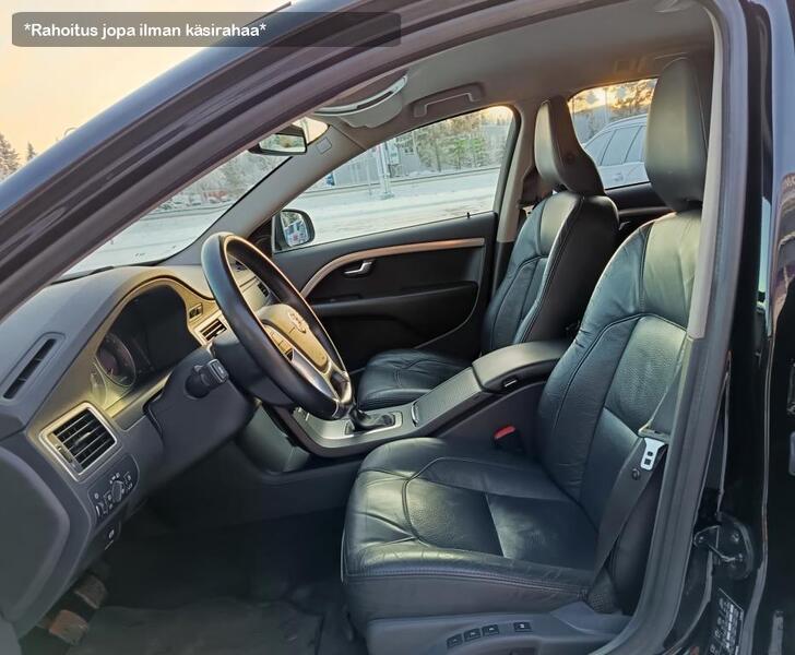 Volvo V70 vaihtoauto