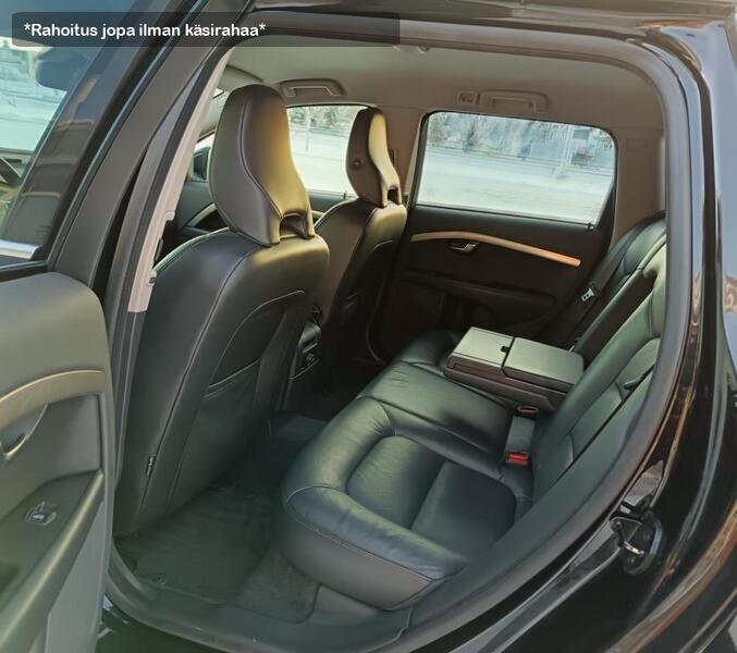 Volvo V70 vaihtoauto