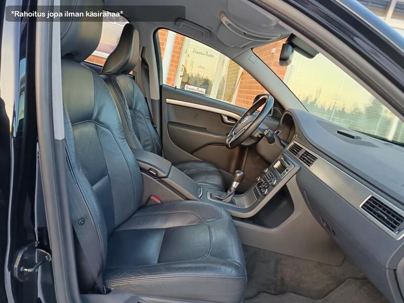 Volvo V70 vaihtoauto