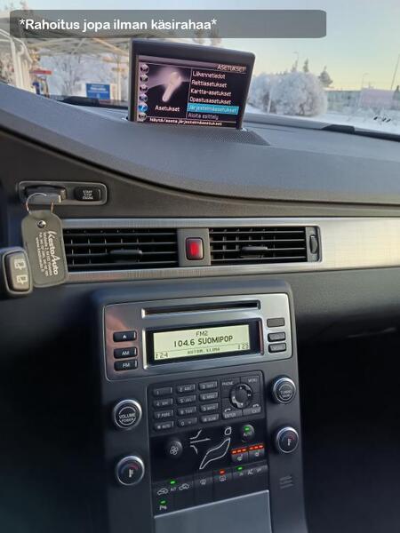 Volvo V70 vaihtoauto