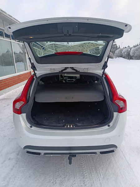 Volvo V60 Cross Country vaihtoauto