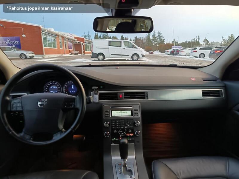 Volvo V70 vaihtoauto