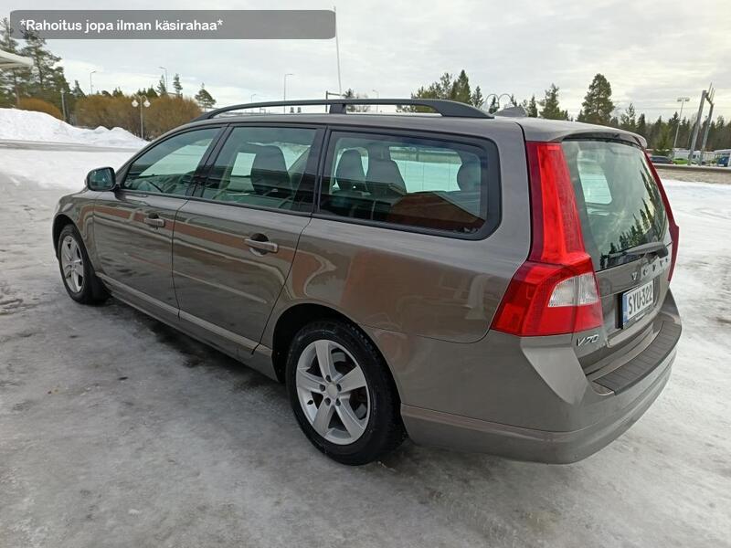 Volvo V70 vaihtoauto