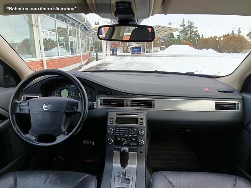 Volvo V70 vaihtoauto