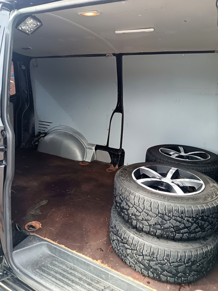 Volkswagen Transporter vaihtoauto